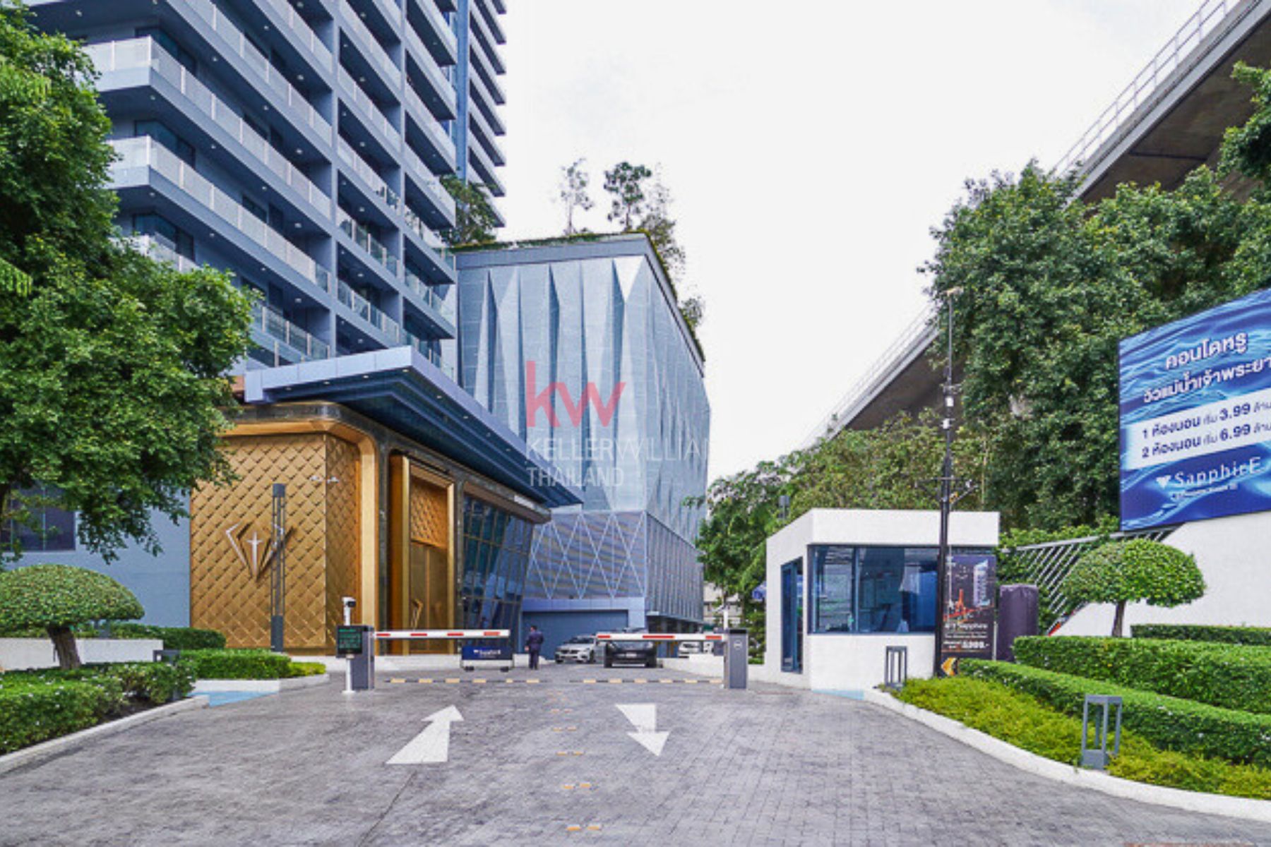 Sapphire Condominium Rama 3