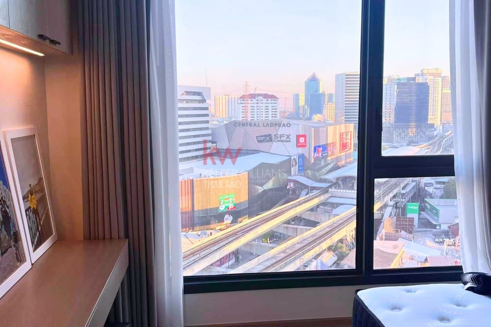 ให้เช่า The Crest Park Residences