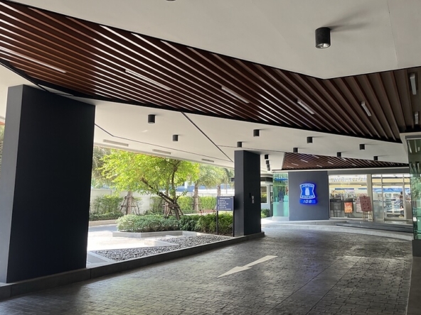 Metropolis Samrong