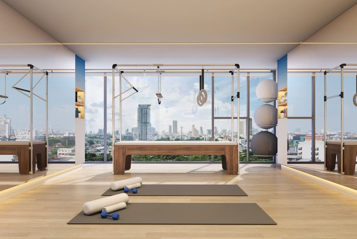 solace condo phahol pradipat